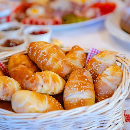 Farm Stay Trlej Begunje na Gorenjskem Zewnętrze zdjęcie