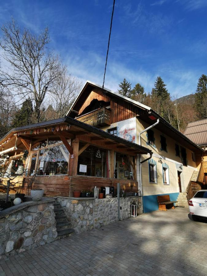 Farm Stay Trlej Begunje na Gorenjskem Zewnętrze zdjęcie